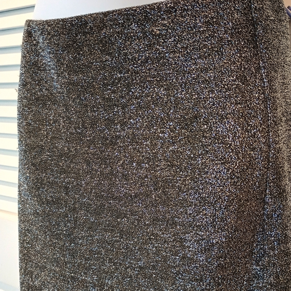 Express Elegant Black and Silver Metallic Pencil Skirt Size Small Petite - Picture 2 of 6